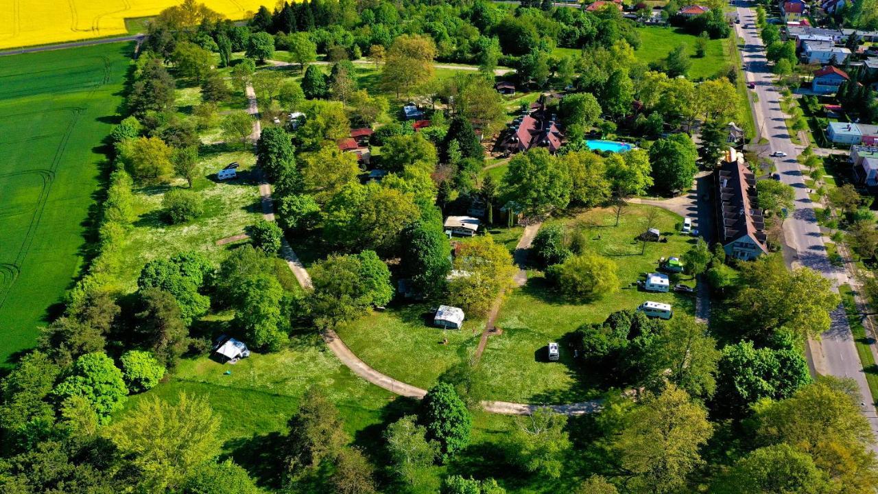 Bük Romantik Camping Es Panzio מראה חיצוני תמונה